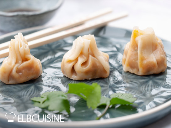 Jamie Oliver Asiatische Dumplings auf Teller