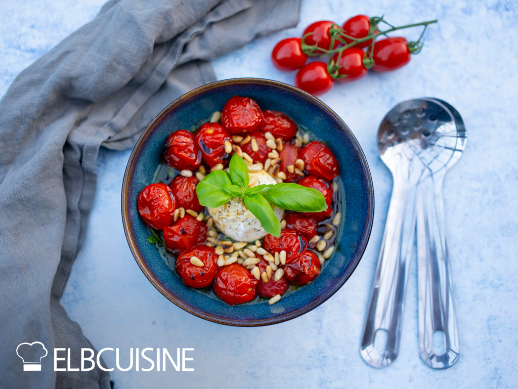 Tomatensalat mit Burrata