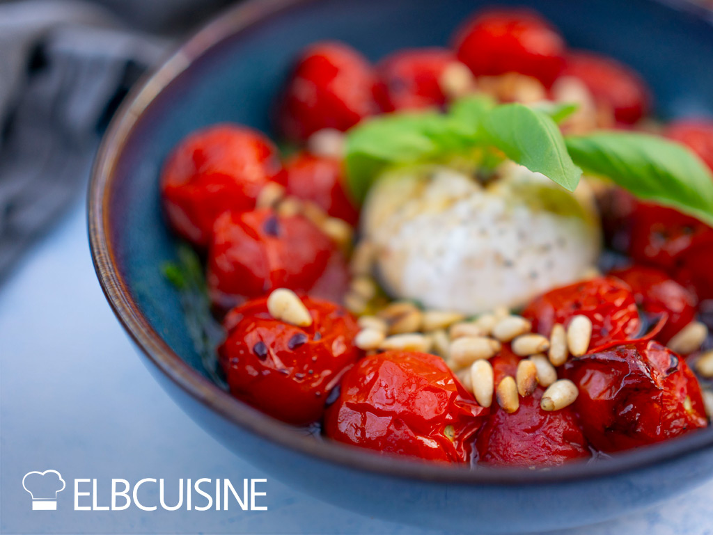Tomatensalat mit Burrata