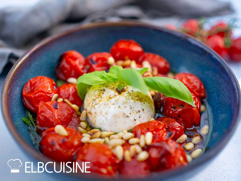 Tomatensalat mit Burrata