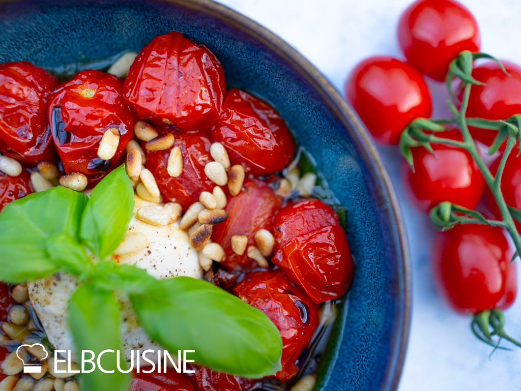 Tomatensalat mit Burrata