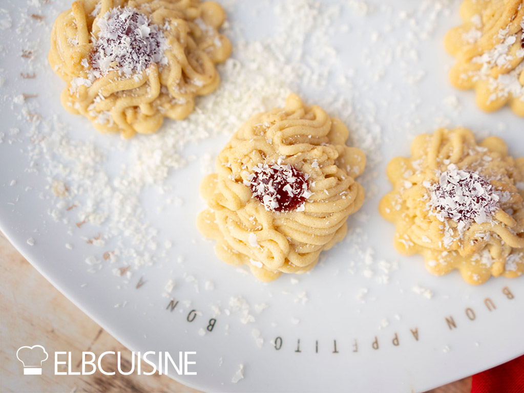 Spaghetti-Eis als Plätzchen
