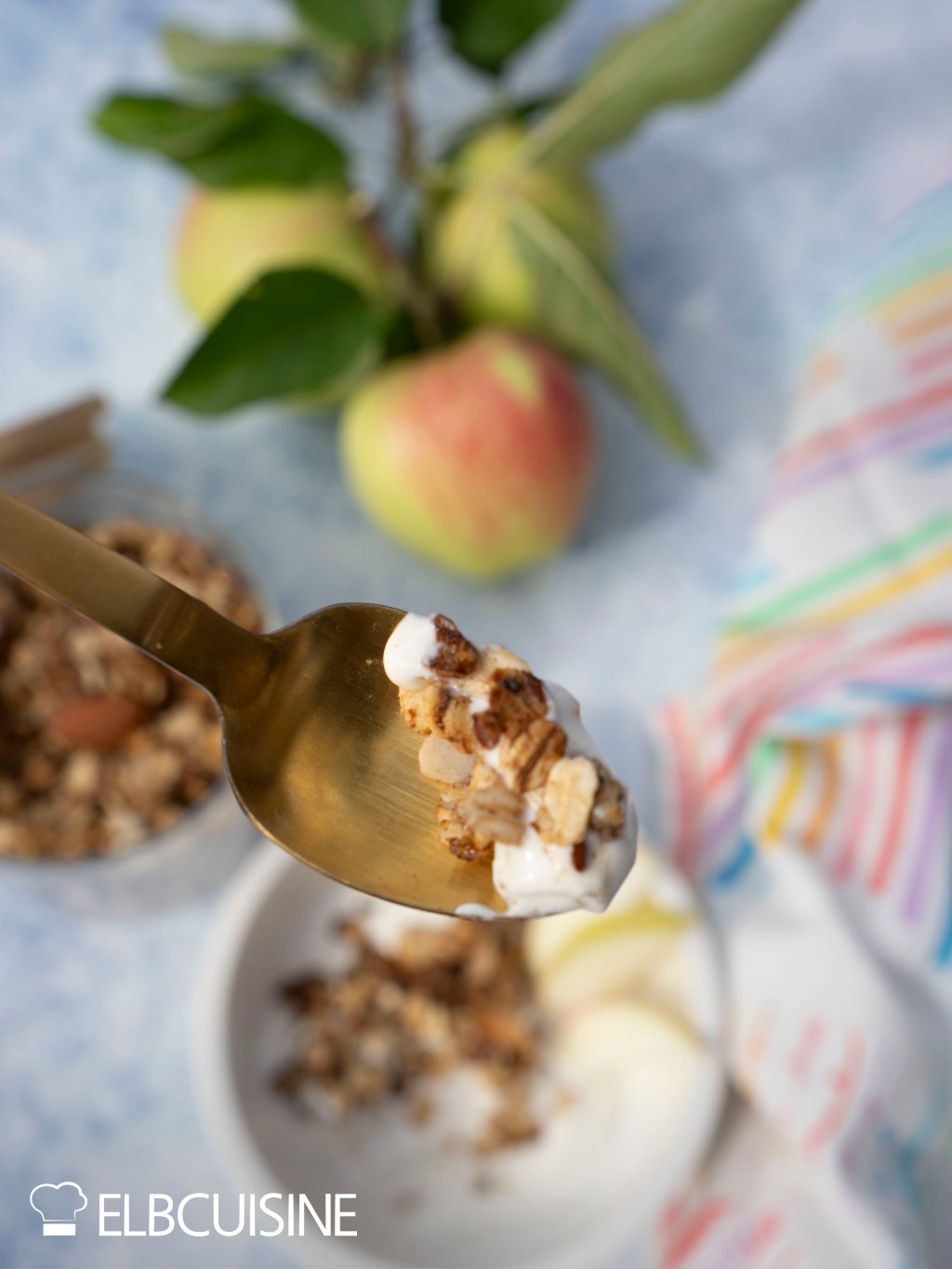 Bratapfel Granola